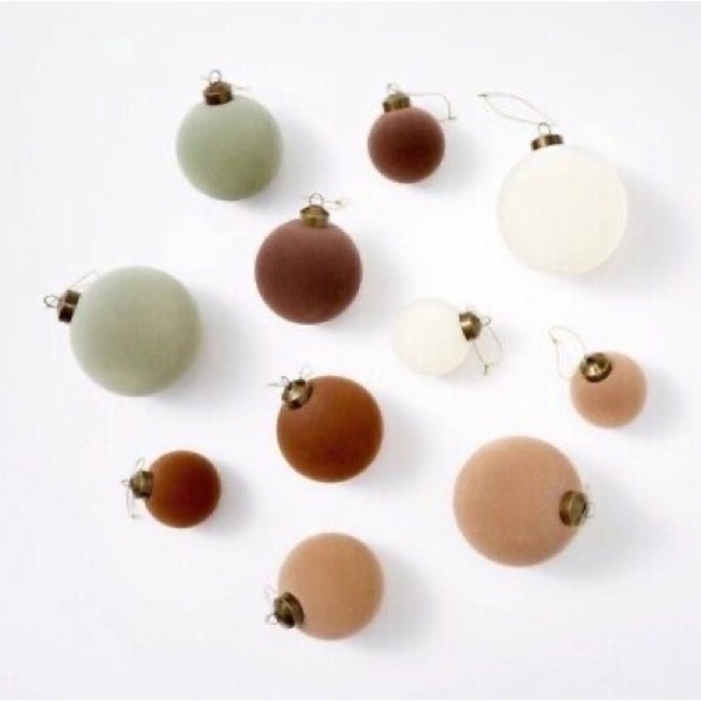STUDIO MCGEE TRESHOLD VELVET ORNAMENTS